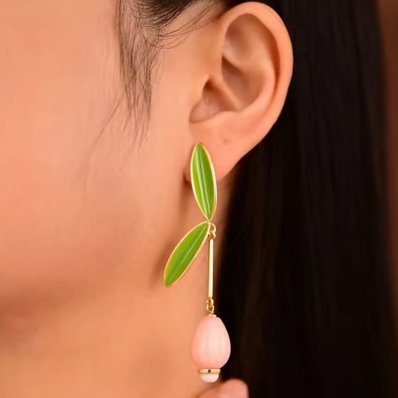 kate spade ♠️ best buds tulip linear clip-on statement earrings - Picture 2 of 5